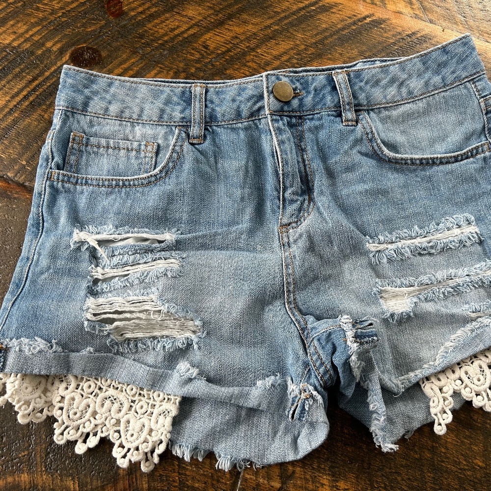 Lord and Taylor design lab denim shorts